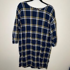 Size M maternity dress OLD NAVY